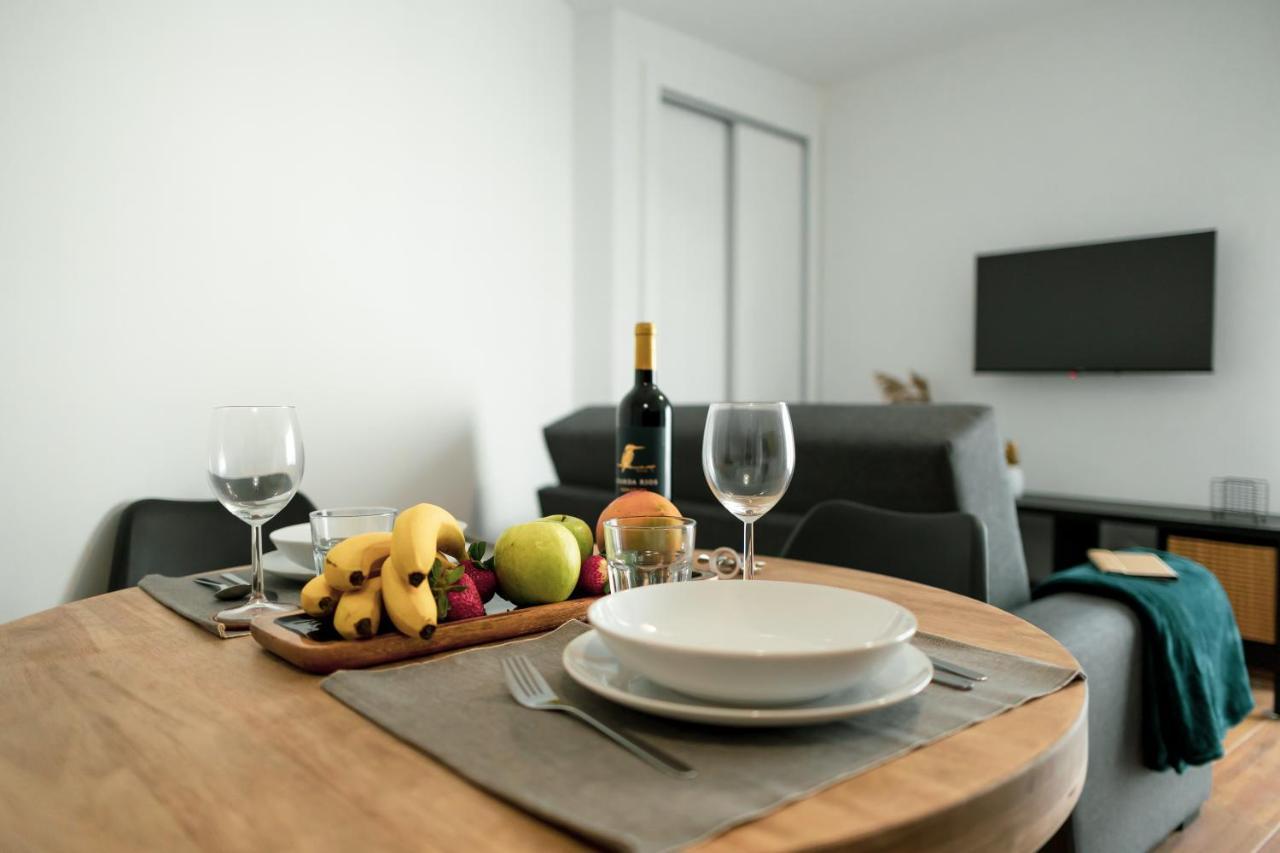 Gold Apartment Ferrel I ภายนอก รูปภาพ