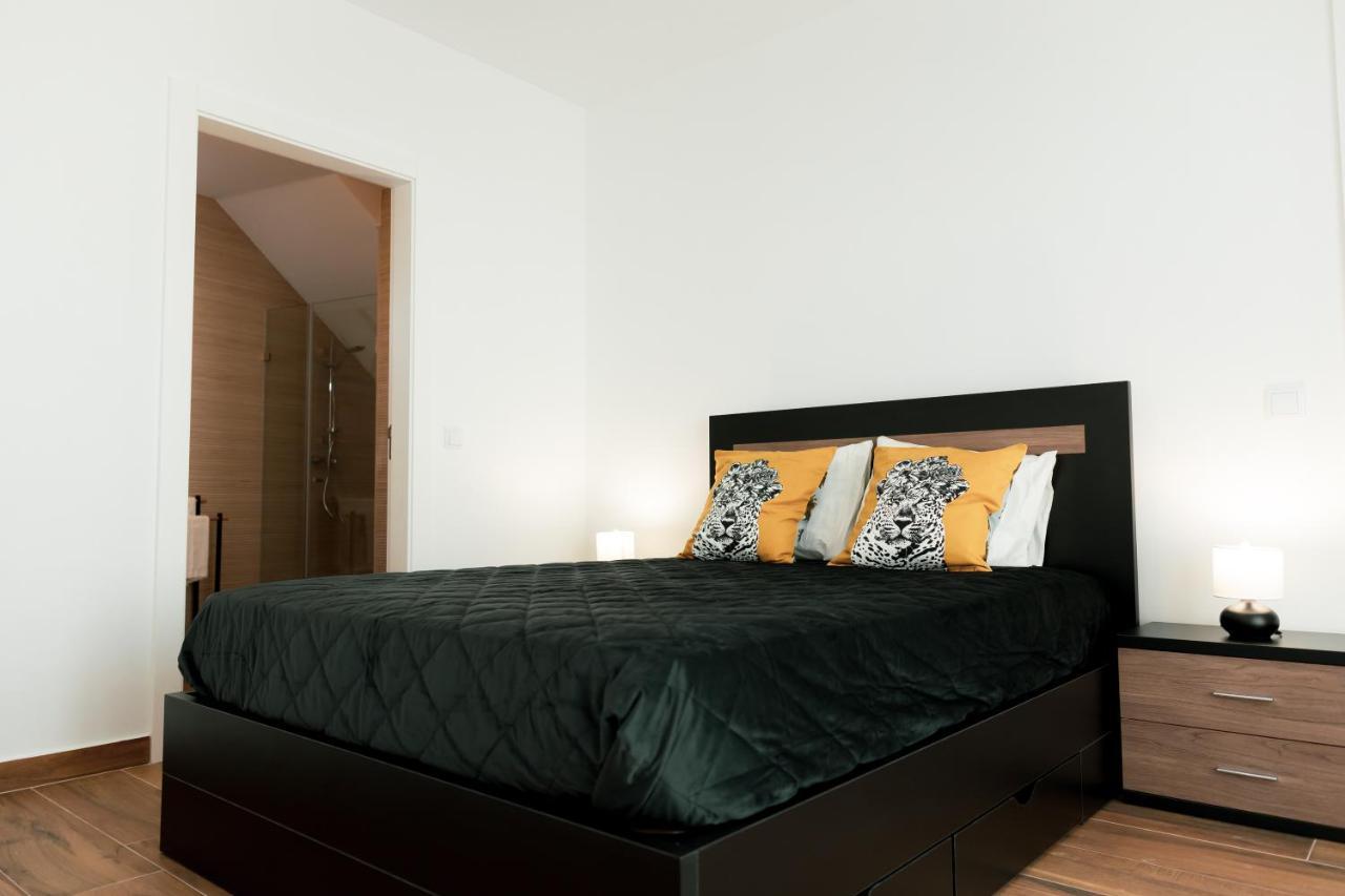 Gold Apartment Ferrel I ภายนอก รูปภาพ